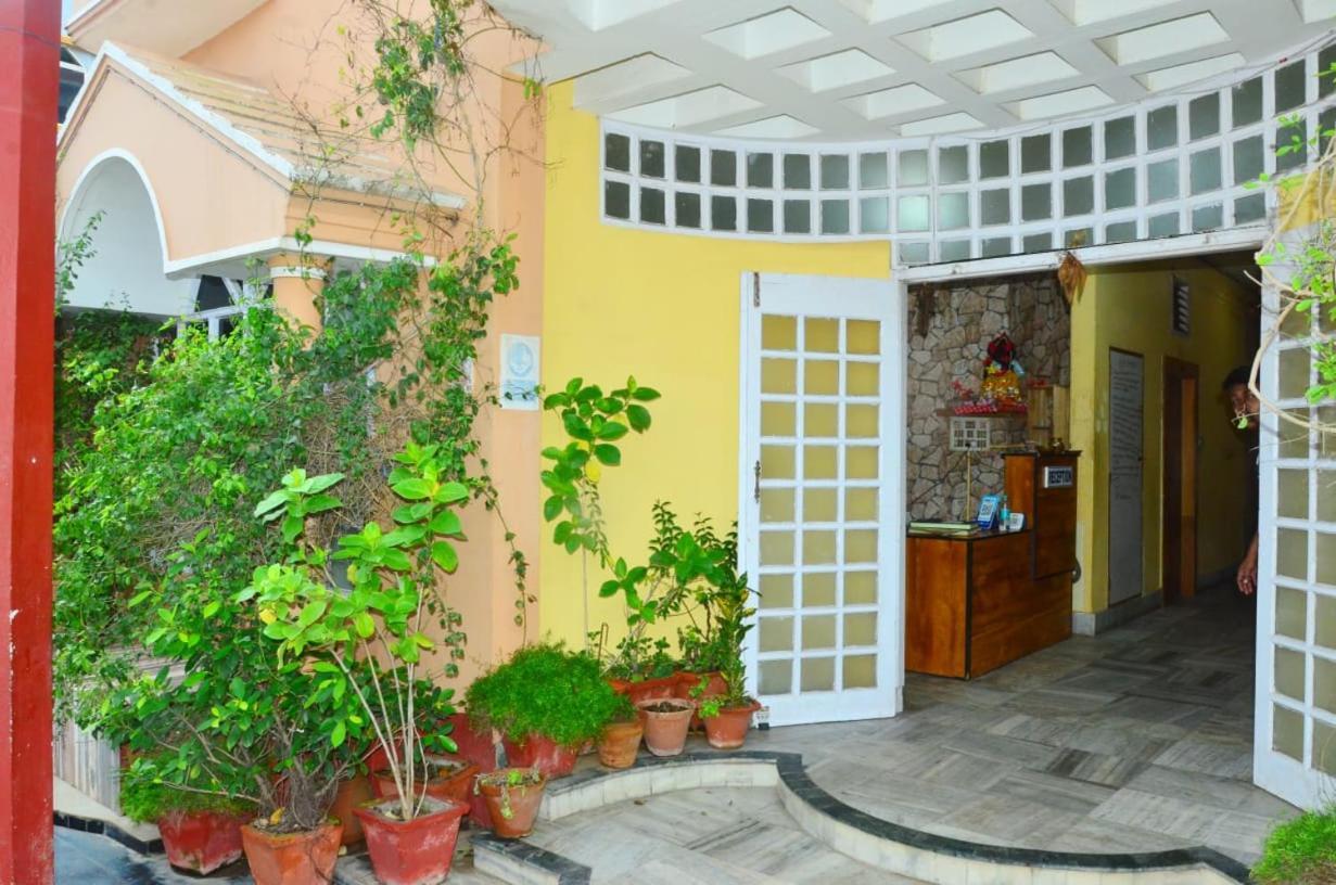 Shree Ganesh Holiday Resort . ଶ୍ରୀ ଗଣେଶ ହଲିଡେ ରେସୋର୍ଟ। بوري المظهر الخارجي الصورة